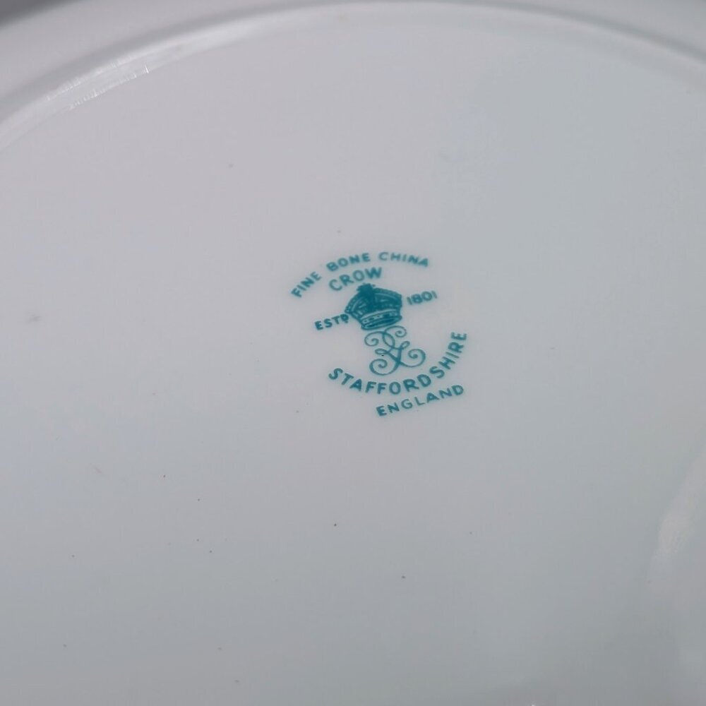 Pair of Vintage Crown Staffordshire 8.25" Lunch Plates - Rose & Pansy Floral - Picture 4 of 8